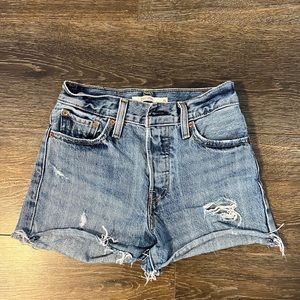 Levi’s Wedgie Shorts